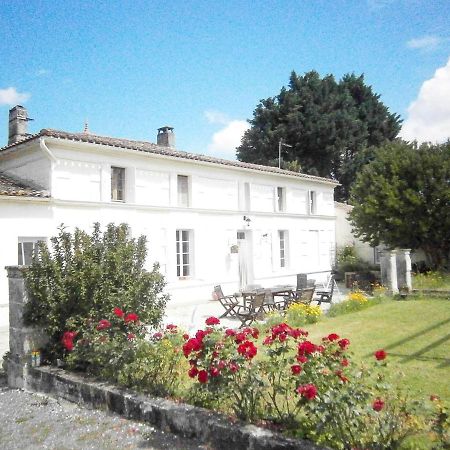 Le Charhido Bed and Breakfast Saint-Fort-sur-Gironde Eksteriør billede