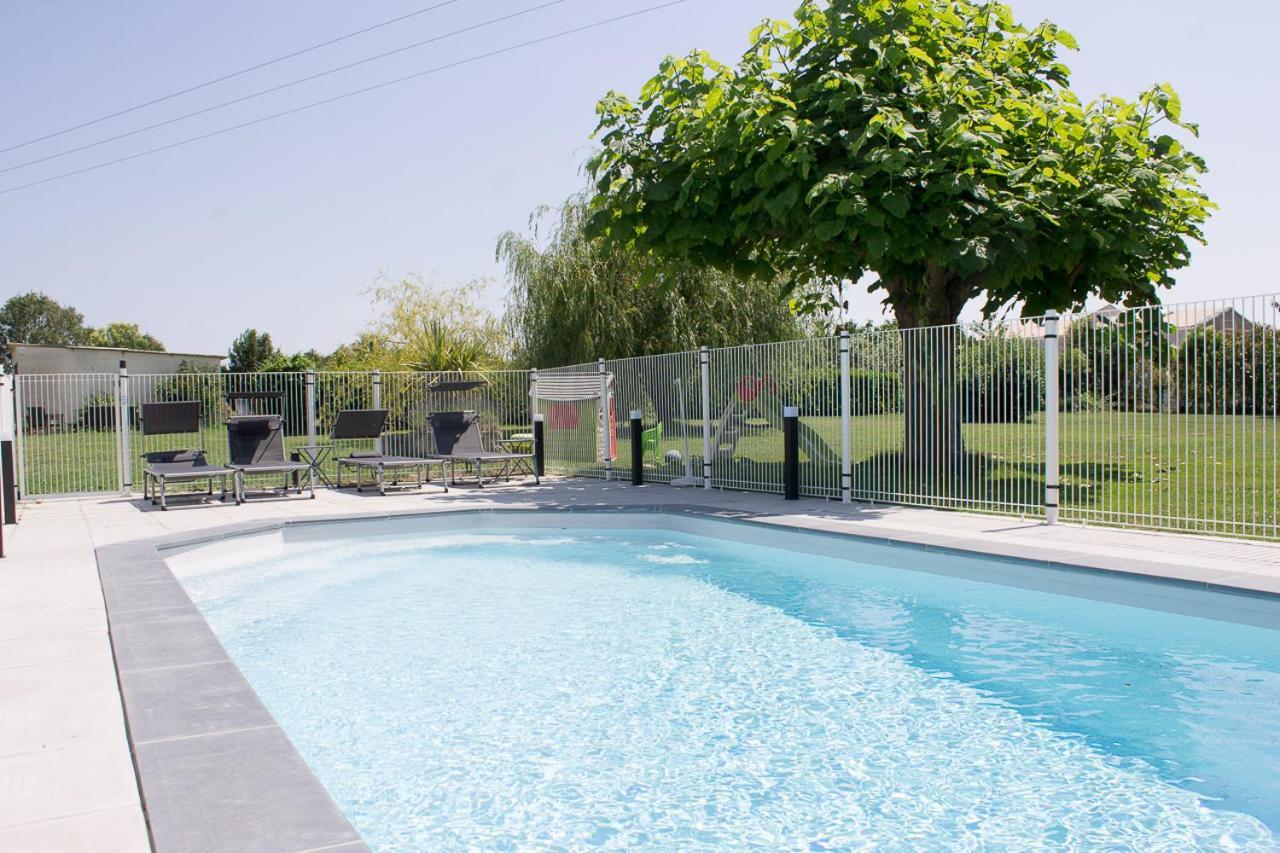Le Charhido Bed and Breakfast Saint-Fort-sur-Gironde Eksteriør billede